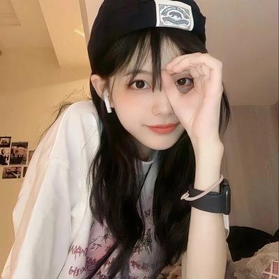 清秀俏佳人封面