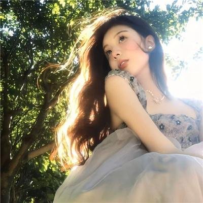 美女与怪物封面